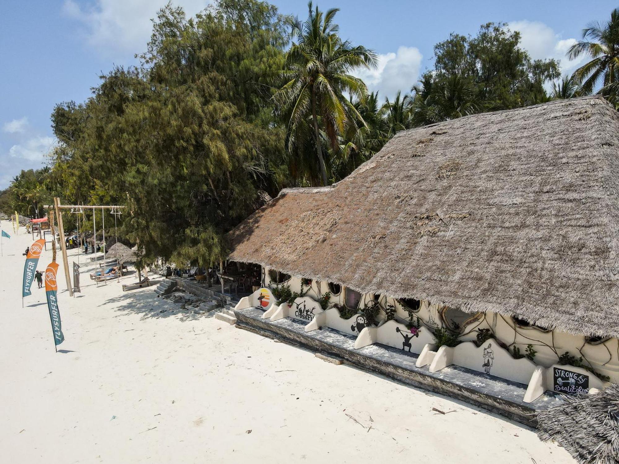 Kinazi Upepo Beach Eco Lodge Paje Kültér fotó